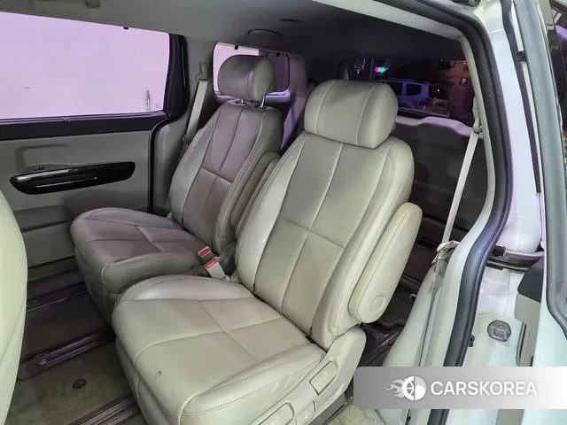 Kia The New Carnival id 3489802 из Кореи 11