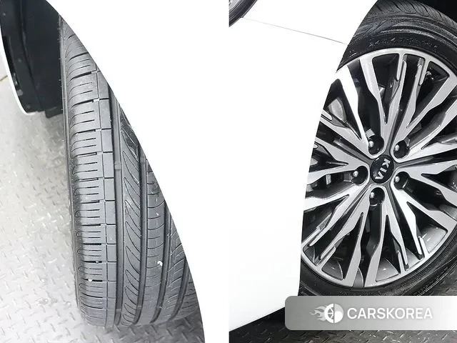 Kia K7 Premier id 3229142 из Кореи 11