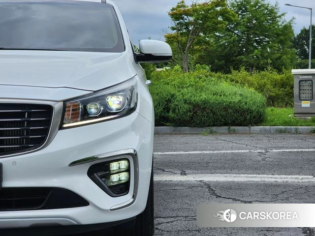 Kia The New Carnival id 4610338 из Кореи 11