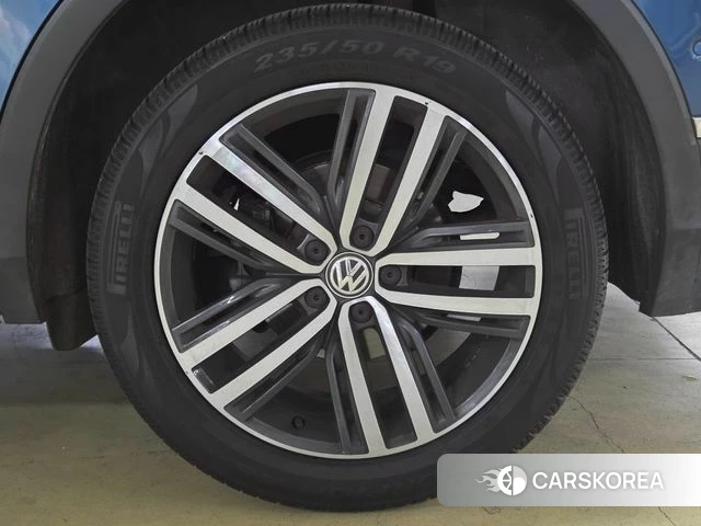 Volkswagen Tiguan Allspace id 4284570 из Кореи 11