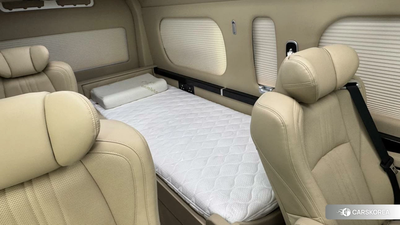 Toyota Hiace id 4468115 из Китая 11