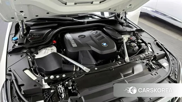 BMW 5 Series (G60) id 3467186 из Кореи 11