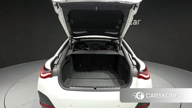 BMW i4 id 3410680 из Кореи 11