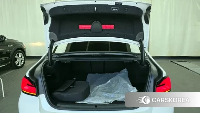 BMW 5 Series (G30) id 3054643 из Кореи 11