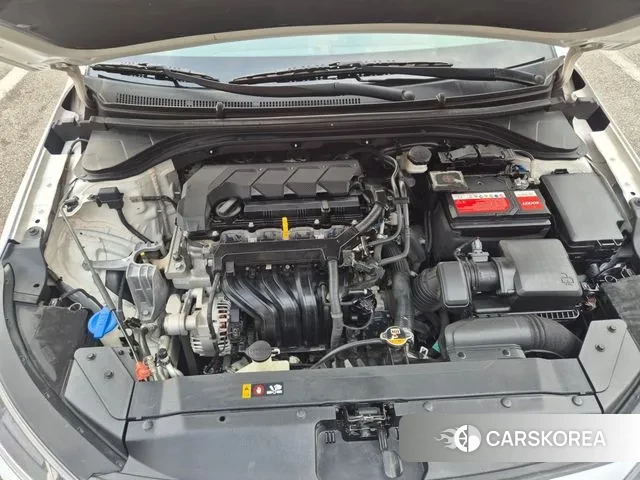 Hyundai The New Avante AD id 3459978 из Кореи 11