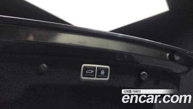 Hyundai Grandeur (GN7) id 2637854 из Кореи 11