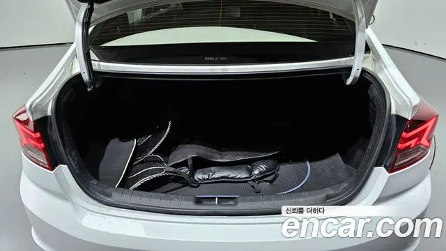 Hyundai The New Avante AD id 2671465 из Кореи 11