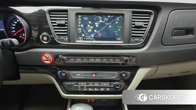 Kia The New Carnival id 4615342 из Кореи 11