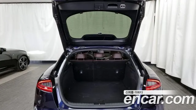 Kia Stinger id 2495787 из Кореи 11