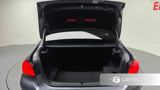 BMW 5 Series (G30) id 4543425 из Кореи 11