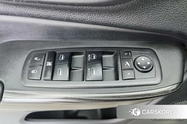 Jeep Free light id 4212856 из Китая 11