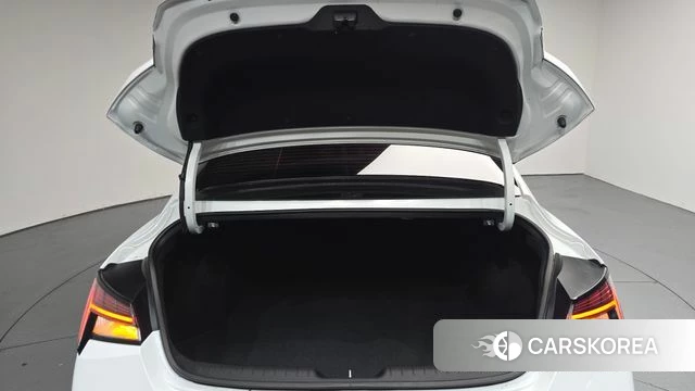 Hyundai Avante (CN7) id 4316688 из Кореи 11