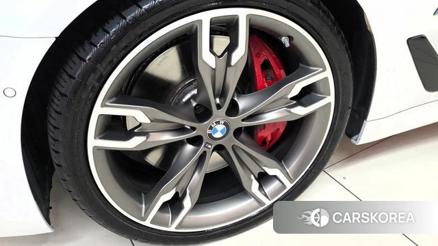 BMW 5 Series (G30) id 4905013 из Кореи 11