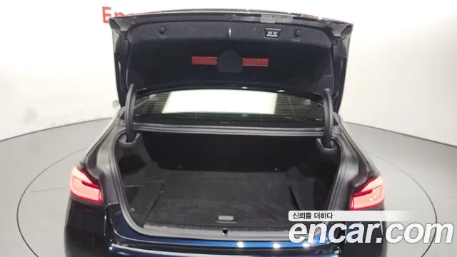 BMW 5 Series (G30) id 2838497 из Кореи 11