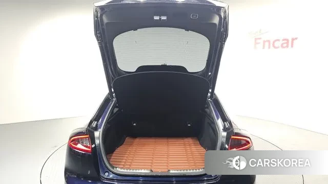 Kia Stinger id 3515124 из Кореи 11