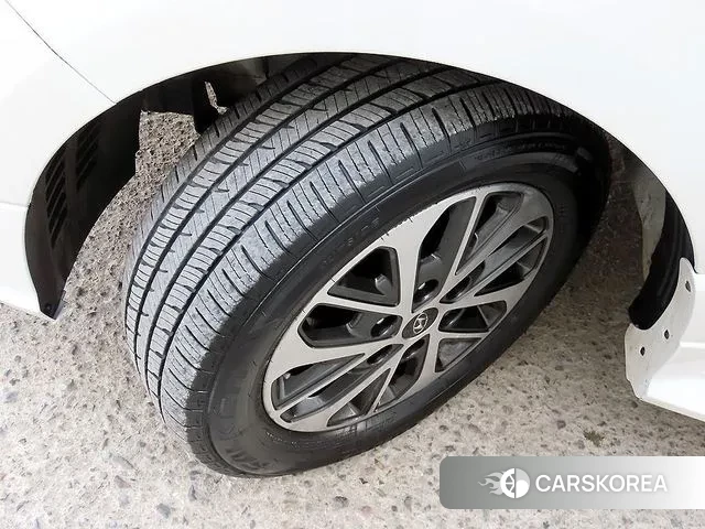 Hyundai The New Grand Starex id 3748154 из Кореи 11