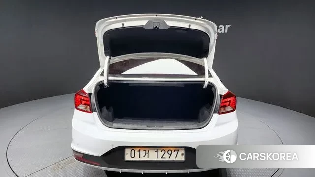 Hyundai The New Avante AD id 3789395 из Кореи 11