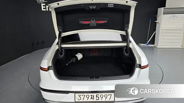 Hyundai Grandeur (GN7) id 3333844 из Кореи 11