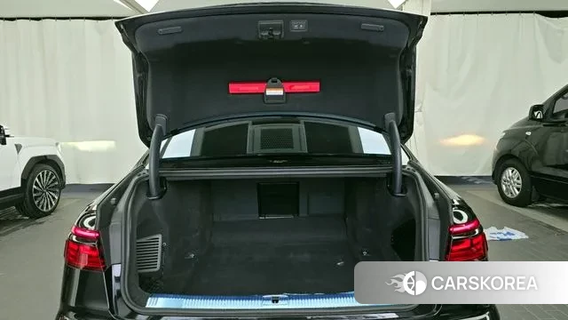 Audi S8 (D5) id 3349081 из Кореи 11