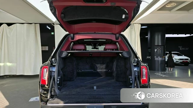 Rolls-Royce Cullinan id 4294720 из Кореи 11