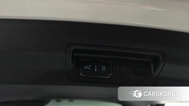 Ford Explorer 6th Generation id 4864260 из Кореи 11