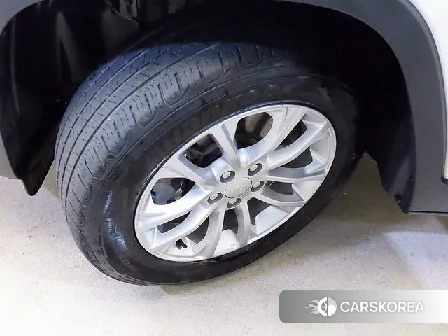 Jeep Cherokee (KL) id 3000455 из Кореи 11