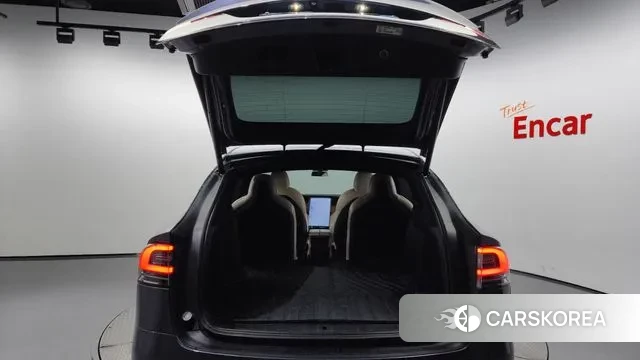 Tesla Model X id 3187228 из Кореи 11