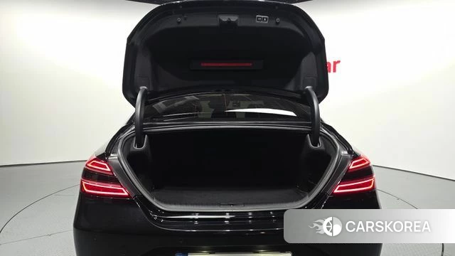 Genesis The New G70 id 3935631 из Кореи 11