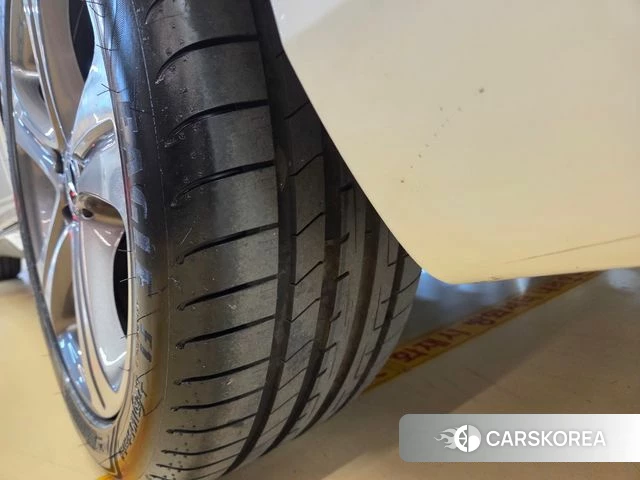 Mercedes-Benz E-Class W213 id 4689101 из Кореи 11
