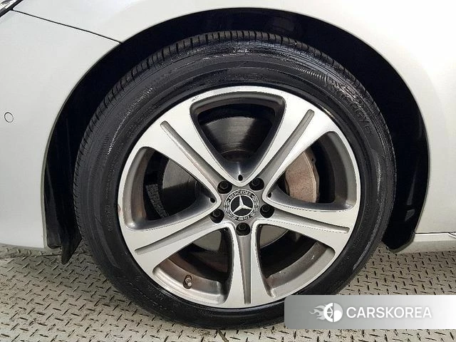 Mercedes-Benz E-Class W213 id 4366421 из Кореи 11