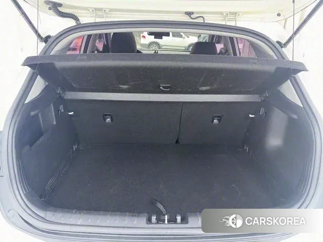 Kia Stonic id 3096028 из Кореи 11