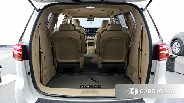 Kia The New Carnival id 3899001 из Кореи 11