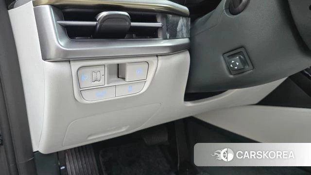 Hyundai Grandeur (GN7) id 4292057 из Кореи 11