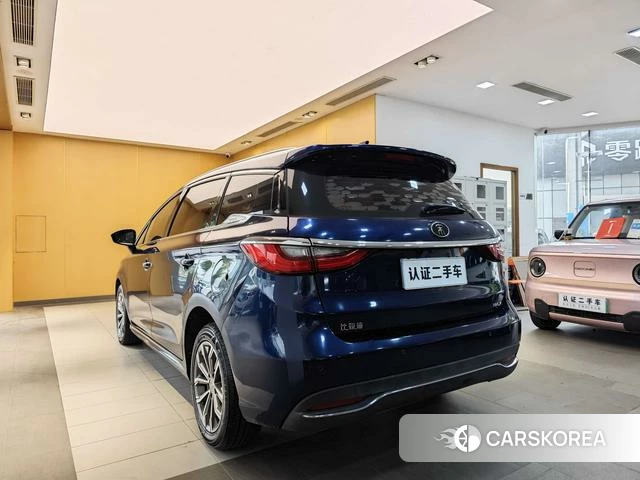 BYD Song MAX id 4220021 из Китая 11