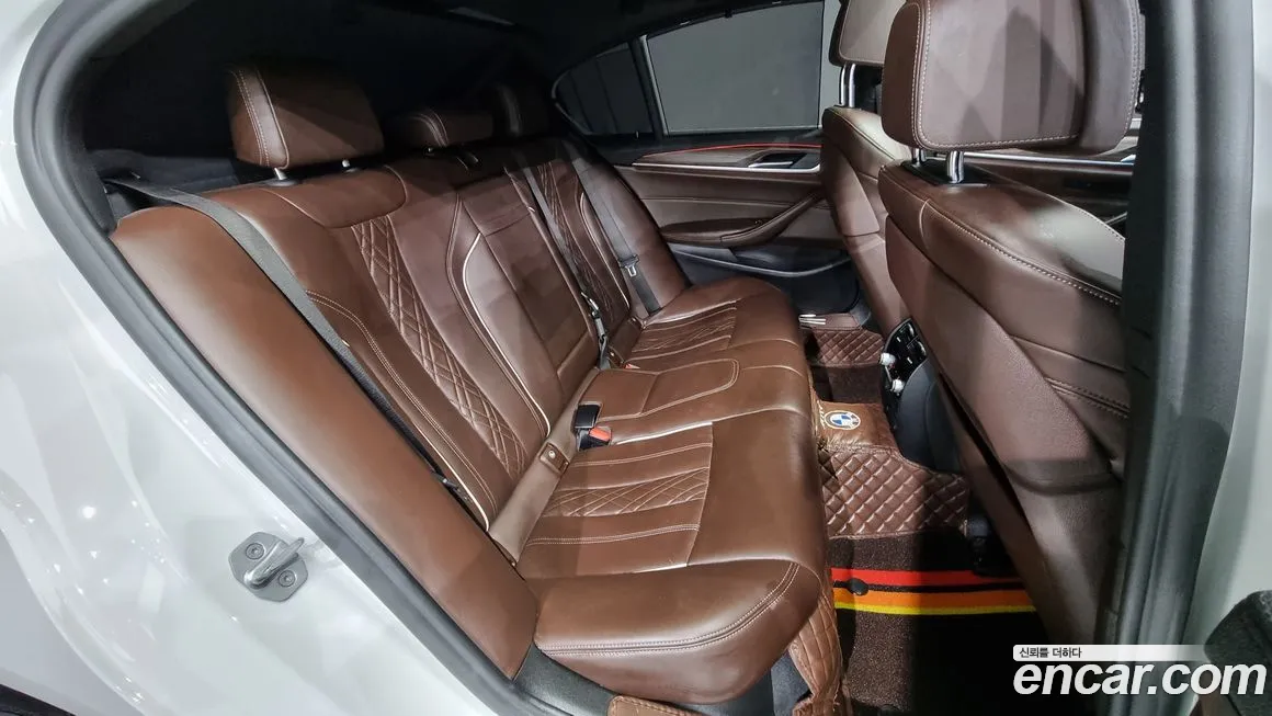 BMW 5 Series (G30) id 2128543 из Кореи 11