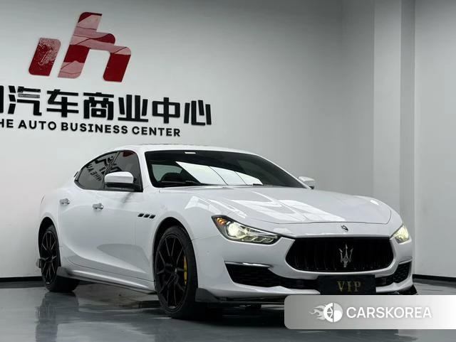 Maserati Ghibli id 4213912 из Китая 11