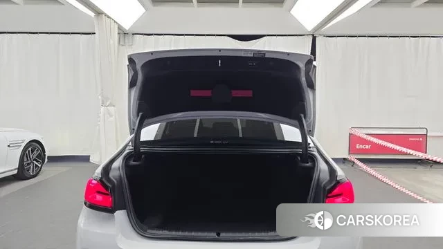 BMW 5 Series (G30) id 3300421 из Кореи 11