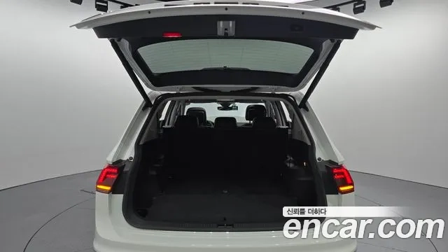 Volkswagen Tiguan Allspace id 2927335 из Кореи 11