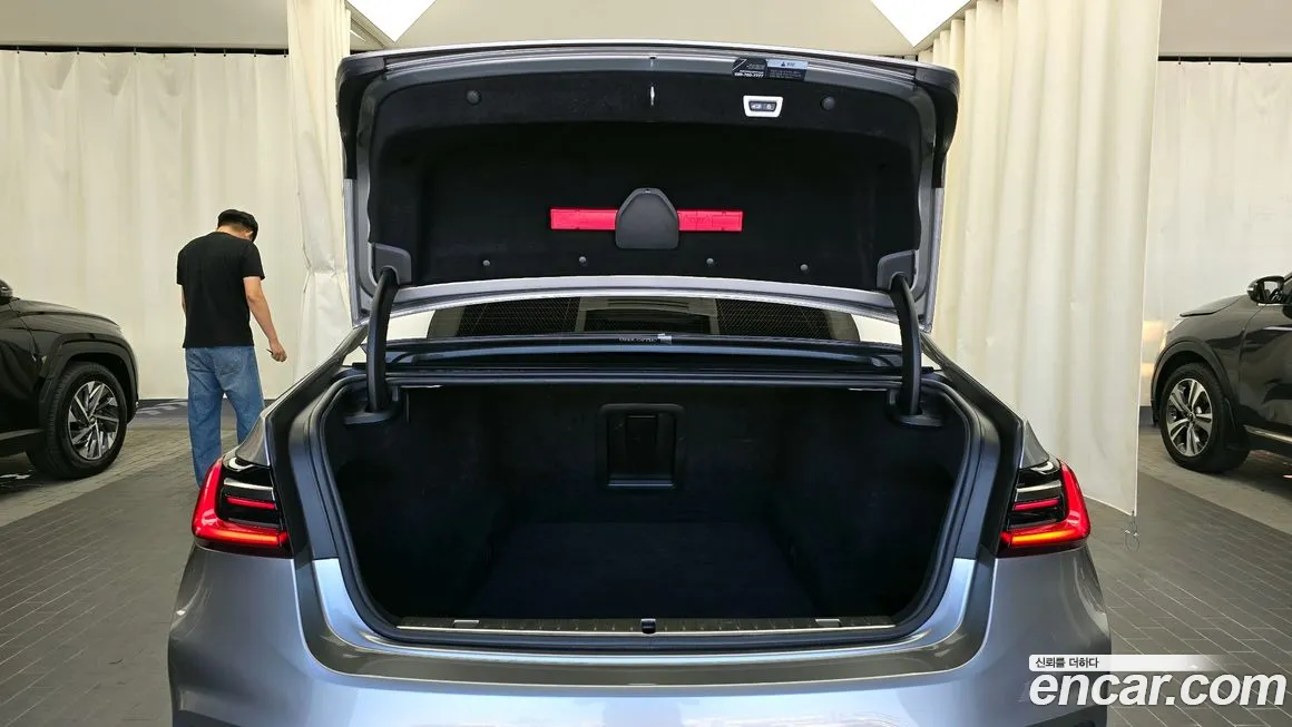 BMW 7 Series (G11) id 1875762 из Кореи 11