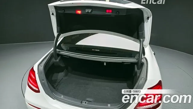 Mercedes-Benz E-Class W213 id 2936852 из Кореи 11