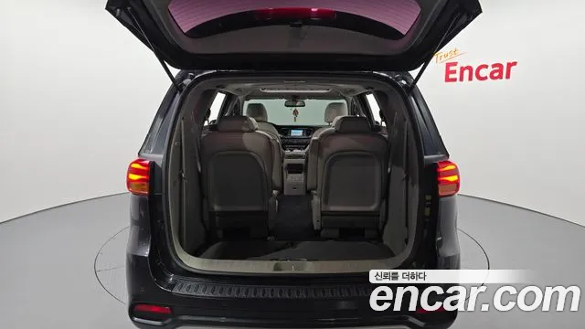 Kia The New Carnival id 2765477 из Кореи 11