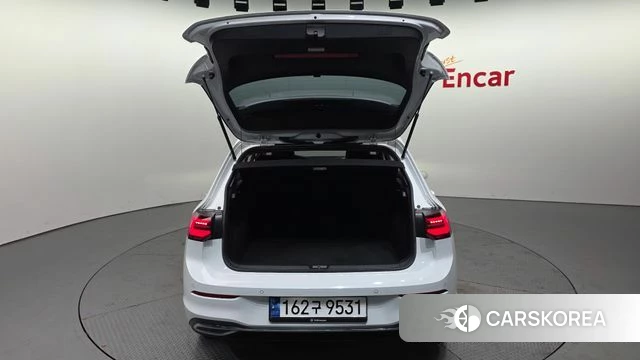 Volkswagen Golf 8th Generation id 3851064 из Кореи 11