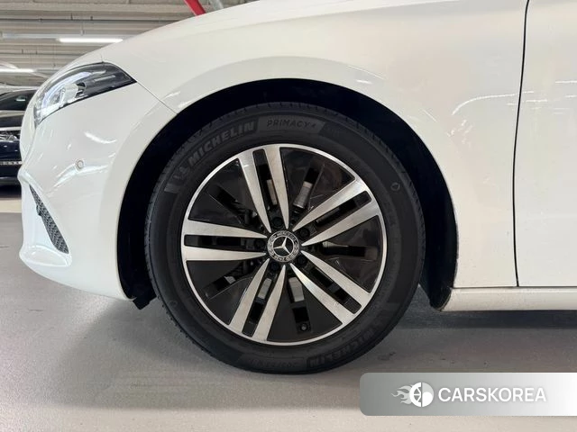 Mercedes-Benz A-Class W177 id 4495566 из Кореи 11