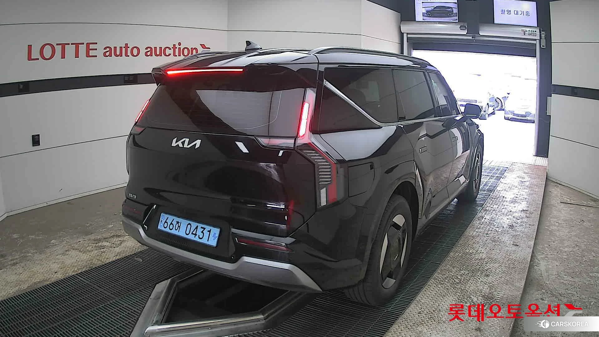 Kia EV9 id 3888388 из Кореи 11