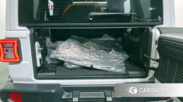 Jeep Wrangler (JL) id 3686893 из Кореи 11