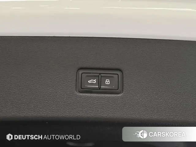 Audi Q8 (4M) id 3601721 из Кореи 11