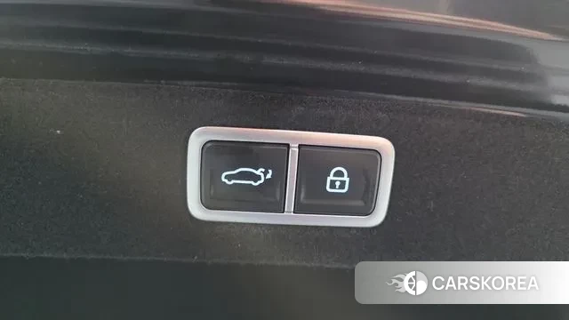 Hyundai Grandeur Hybrid (GN7) id 3591146 из Кореи 11