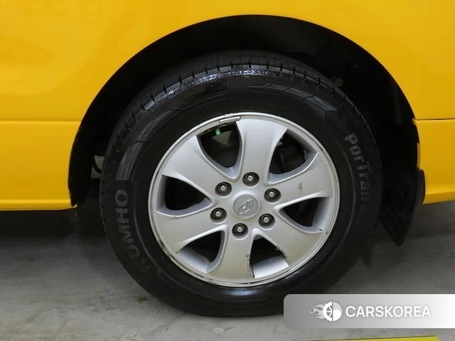 Hyundai The New Grand Starex id 4895307 из Кореи 11