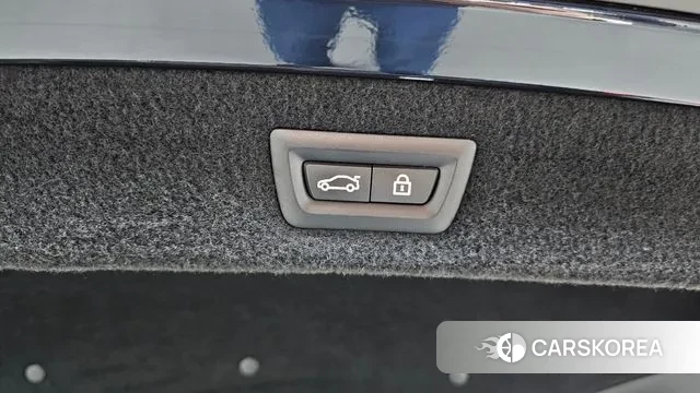 BMW 8 Series (G15) id 3519195 из Кореи 11