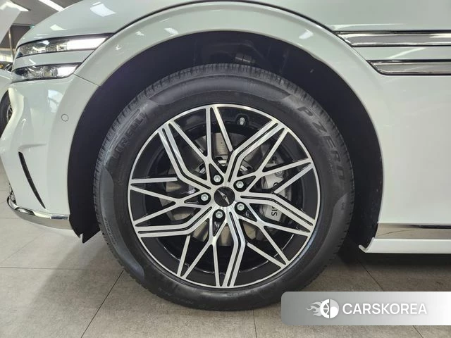 Genesis G90 (RS4) id 3952472 из Кореи 11